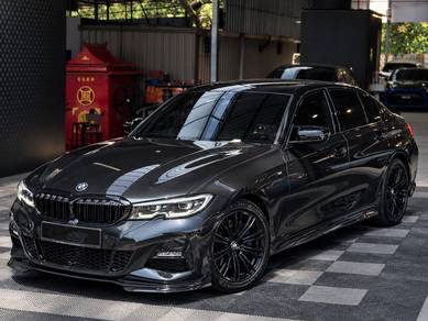 BMW 330i 30i M SPORT in Desa Petaling, KUL