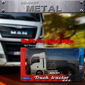 MAN TGX 1/32 Super Haulier Truck cab -White