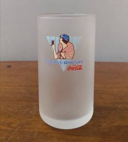 Coca cola delicious refreshing frosted glass