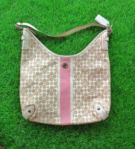 Coach Original monogram leather shoulder bag
