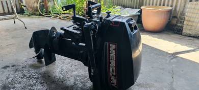 Mercury Outboard Motor (Free Tank & Lub)