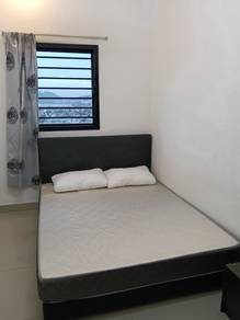 Room in Seri Kembangan, SGR