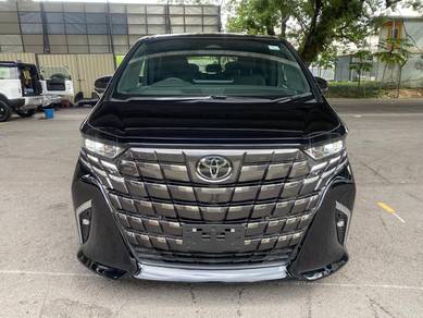 Toyota Alphard Z in City Centre, KUL