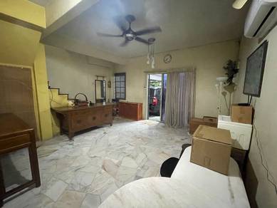 2-storey Terraced House For Sale in Gombak,SGR