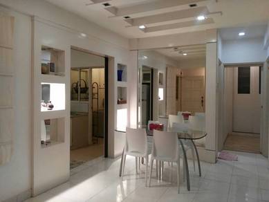 Condominium For Rent in Gold Coast