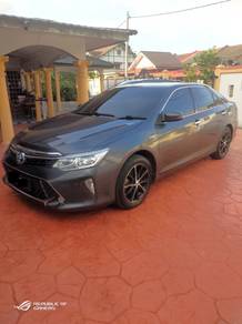 Toyota Camry HYBRID in Kota Bharu, KTN