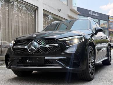 Mercedes Benz GLC300 300 4MATIC in Sungai Buloh, SGR