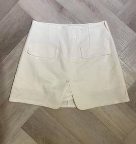 white short pant