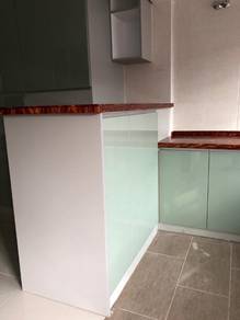 Kitchen cabinet and installation