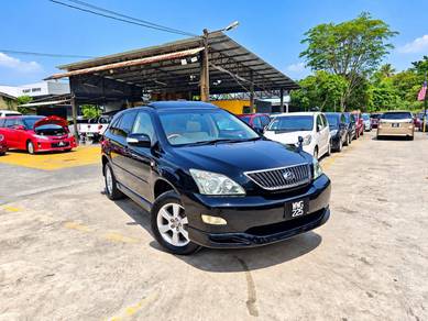 Toyota Harrier 240G in Batu Pahat, JHR
