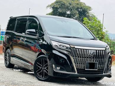 Toyota Esquire Gi PREMIUM in Cheras, SGR