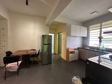 Apartment For Sale in Desa Bukit Dumbar