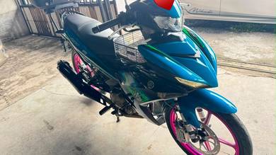 Yamaha Y15ZR