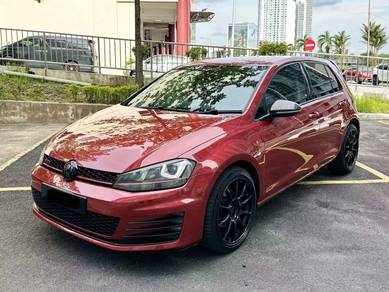 Volkswagen Golf TSI in Desa Petaling, KUL