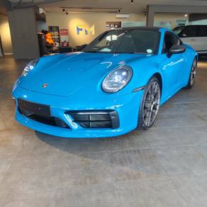 Porsche 911 Carrera CARRERA 4 in Damansara Kim, SGR