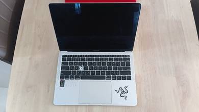 Apple MacBook Air 2018 (13 " Retina)