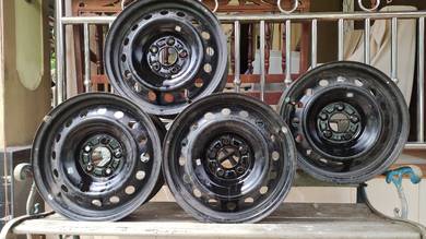 rim steel 16 inchi
