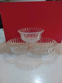 glass dessert bowls