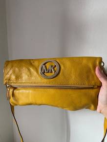 Michael Kors Fulton Foldover Crossbody Clutch