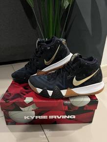 Nike Kyrie 4
