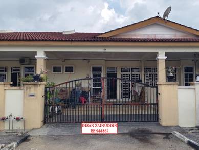 Terraced House For Sale in Sik,KDH