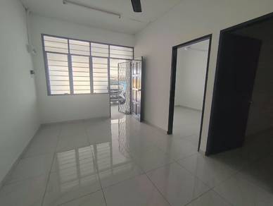 1-storey Terraced House For Sale in Mantin,NSN