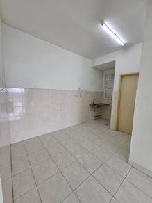 Condominium For Rent in Sterling
