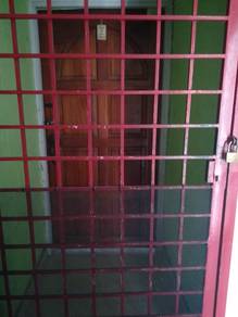 Flat For Sale in Jalan Sentul