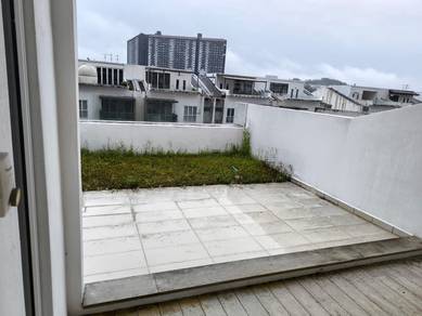 Condominium For Sale in The Sanderson