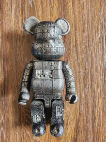 Royal Selangor Steampunk Coal Black Bearbrick