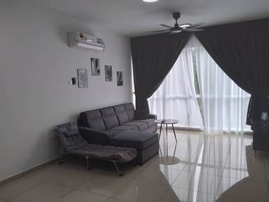 Condominium For Sale in Emerald Residence