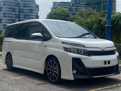 2021 Toyota Voxy ZS KIRAMEKI III