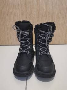 Winter boots 