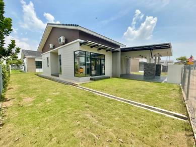 Bungalow House For Rent in Bertam,PNG