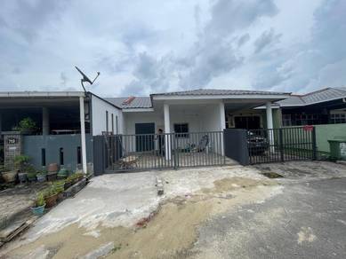 1-storey Terraced House For Sale in Kuching,SWK