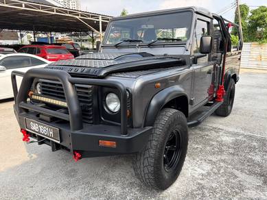 Land Rover Defender 110 HIGH CAPACITY PICK UP in Kajang, SGR