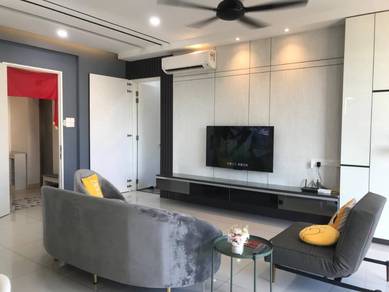 Service Residence For Sale in Arte S