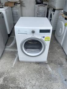 Electrolux heat pump dryer pengering baju 9.0 k g