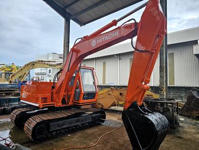 Hitachi UH04-7 Excavator