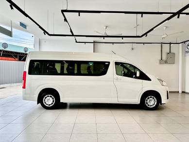 Toyota Hiace SLWB WINDOW VAN in Kota Kinabalu, SBH