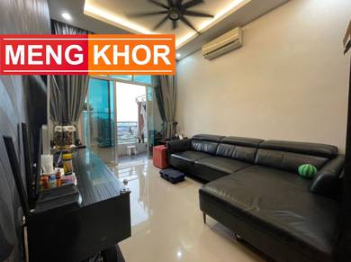 Condominium For Sale in Boulevard Condominium (BLVD)