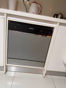 Toshiba DW-08T1(S)-MY Dishwasher- Like New