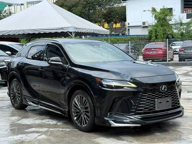 Lexus RX 350 VERSION L in Petaling Jaya, SGR