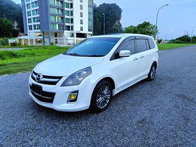 2011 Mazda 8