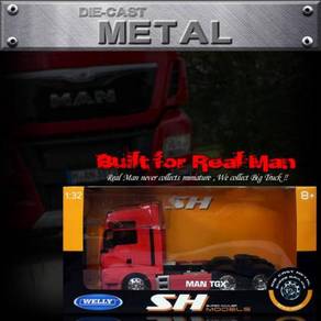 MAN TGX 1/32 Super Haulier Truck cab