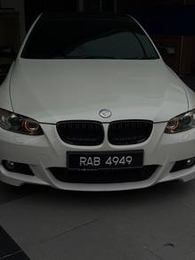 BMW 325i 25i M SPORTS (CBU) in Mont Kiara, KUL