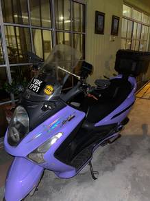Sym VTS 200