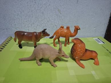 Lot of 4 Animals