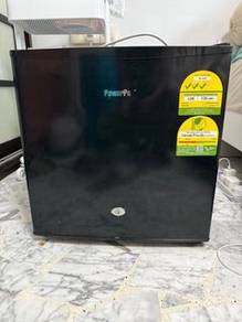 fridge