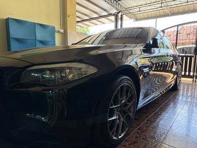 BMW 523i 23i HIGH-LINE in Labu, NSN